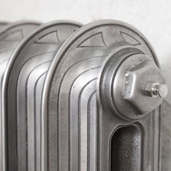 Чугунный радиатор отопления RETROstyle Радимакс Troy 600 4 секции