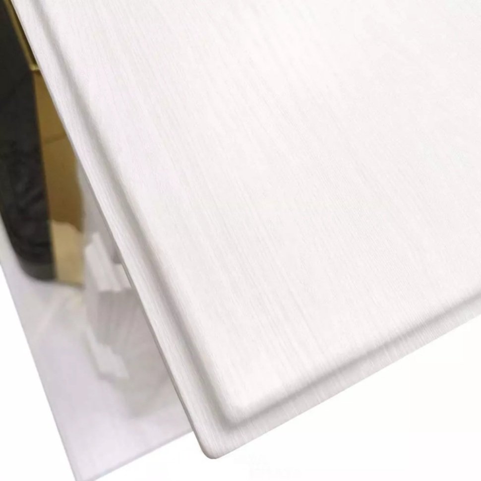 Каминокомплект Хорошие Камины Юпитер с очагом RealFlame Majestic Lux BR S белый