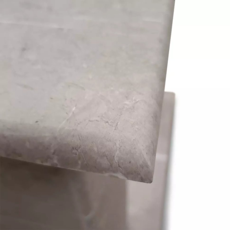 Каминокомплект Хорошие Камины Марс с очагом Electrolux Classic EFP/P-1020LS мрамор