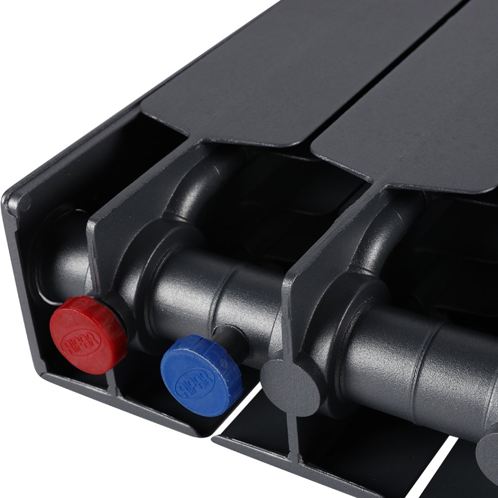 Биметаллический радиатор отопления Rifar Supremo Ventil SVR 500 8 секций титан